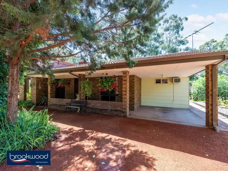 10 Royston Place, Mount Helena WA 6082