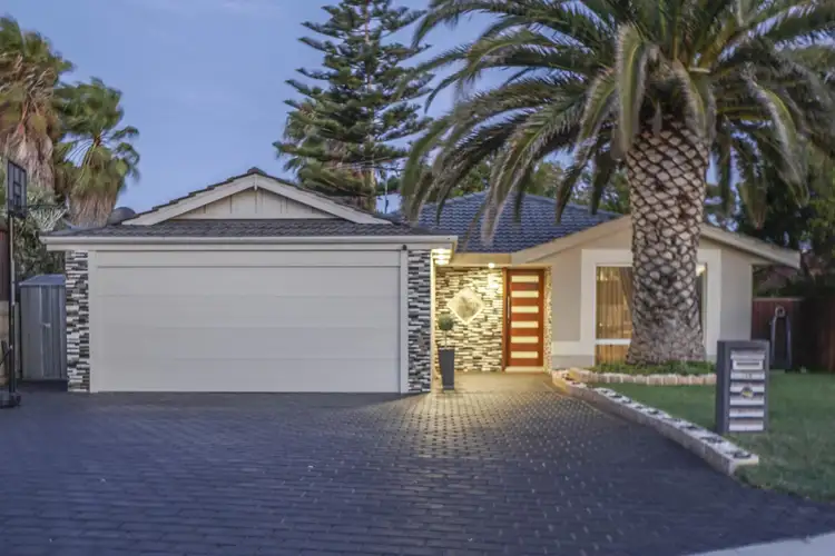 12 Midland Elbow, Mindarie WA 6030