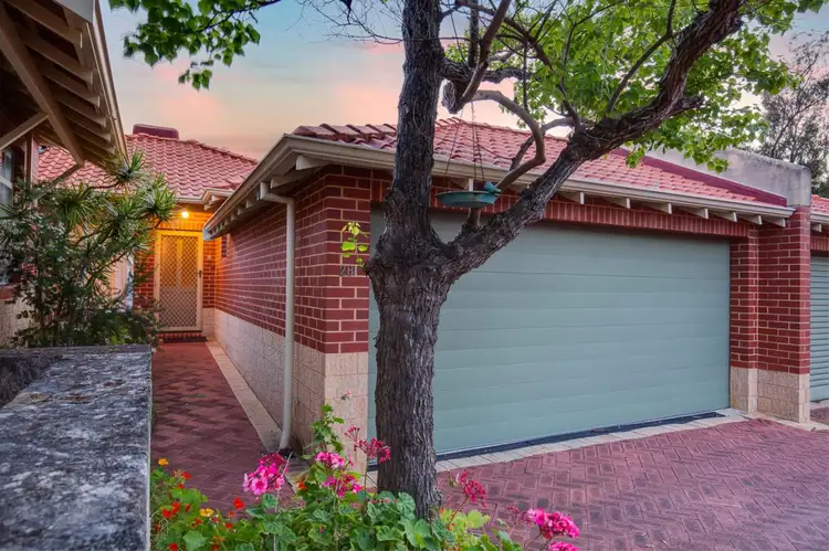 28 St John's Wood Boulevard, Mount Claremont WA 6010