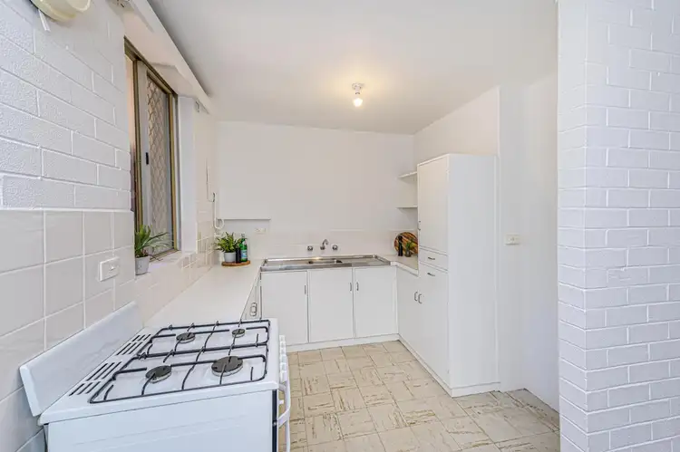 Fifth view of Homely unit listing, 2/190 Railway Parade, West Leederville WA 6007