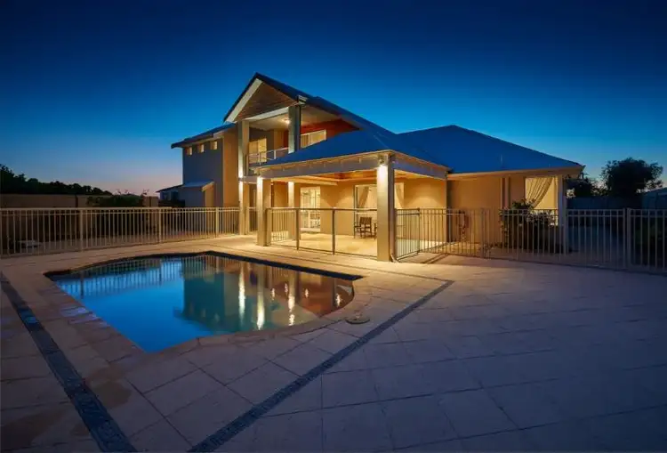 8 Jensen Rise, Iluka WA 6028