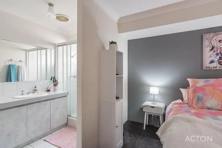 Sixth view of Homely house listing, 30 Yorrell Place, Halls Head WA 6210