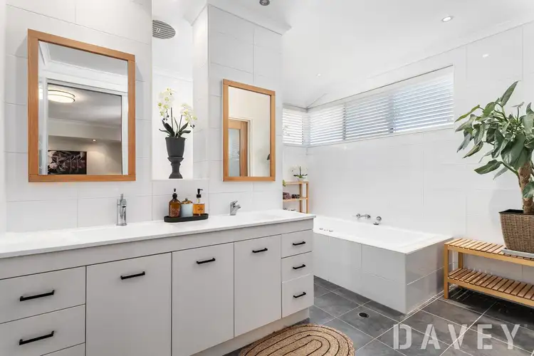 Fifth view of Homely house listing, 3 Lorne Road, Duncraig WA 6023
