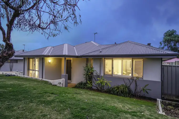 8/46 Bridgewater Crescent, Karrinyup WA 6018