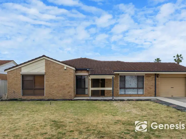 43 Sanderling Drive, Thornlie WA 6108