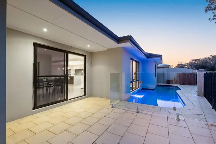 19 Convallis Vista, The Vines WA 6069