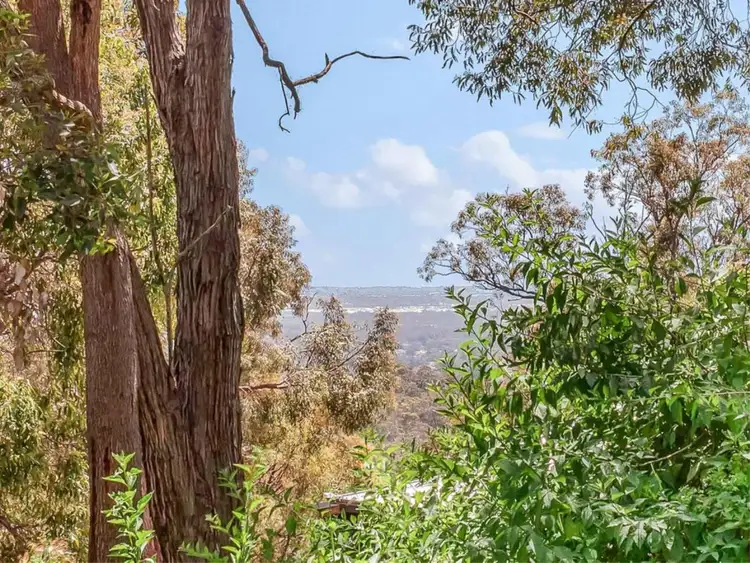 Fourth view of Homely house listing, 33 Mackie Road, Roleystone WA 6111