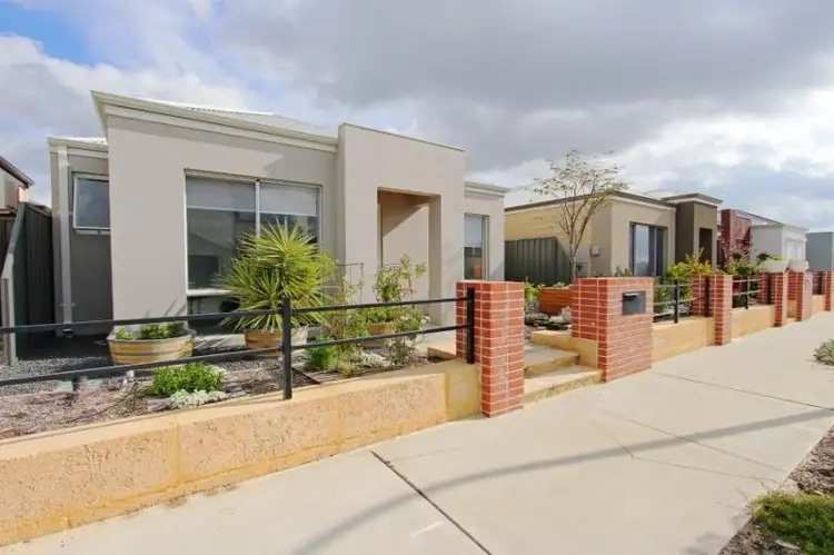 15 Donatti Retreat, Caversham WA 6055