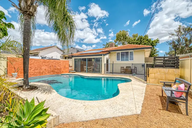 5 Meyrick Way, Langford WA 6147