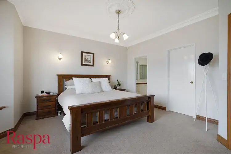 Seventh view of Homely house listing, 11 Kingston Place, Kardinya WA 6163