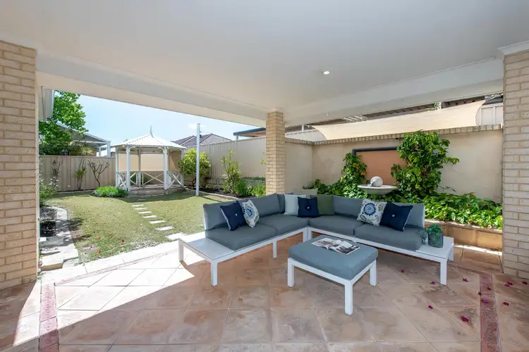 50 Tullow Gardens, Darch WA 6065