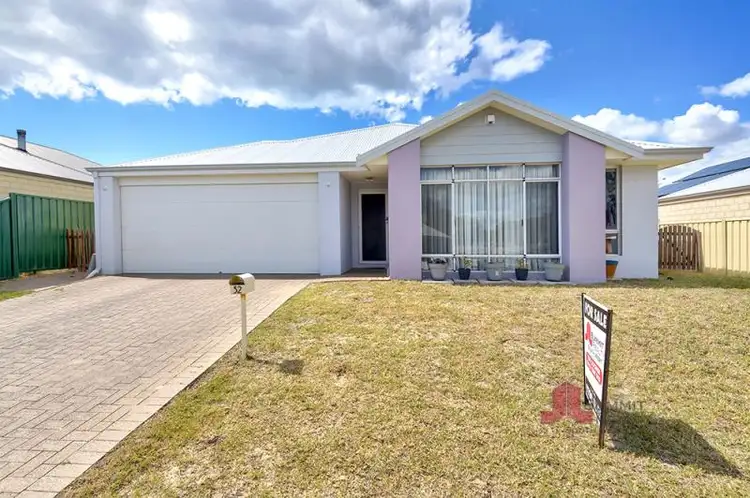 Main view of Homely house listing, 32 Columbine Terrace, Glen Iris WA 6230