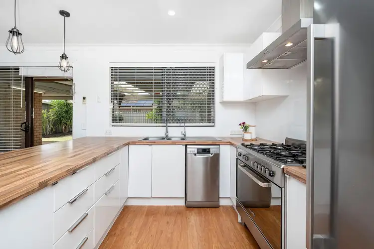 Fourth view of Homely house listing, 7 Adelaide Circle, Craigie WA 6025