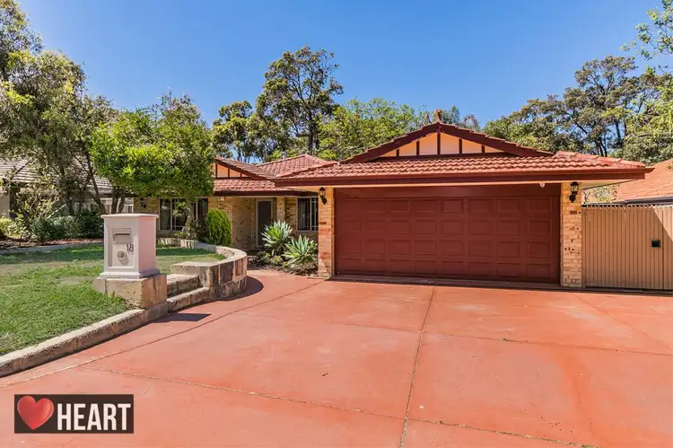 18 Fairmount Close, Bibra Lake WA 6163