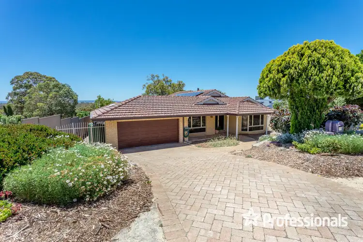 11 Coleridge Place, North Lake WA 6163