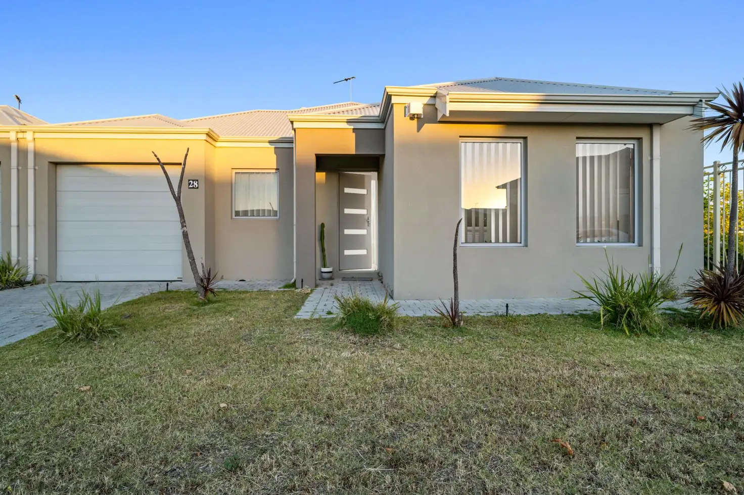 Main view of Homely house listing, 28 Syndicate Link, Lake Coogee WA 6166