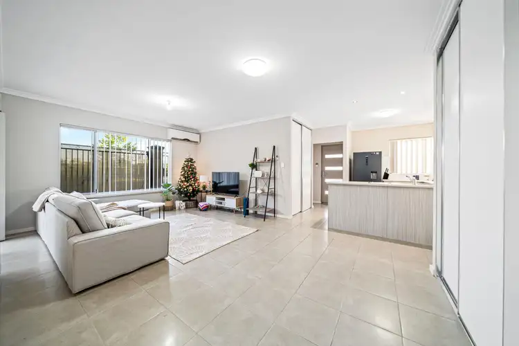 Seventh view of Homely house listing, 28 Syndicate Link, Lake Coogee WA 6166