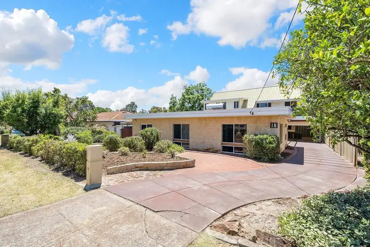 18 Stoddart Way, Bateman WA 6150