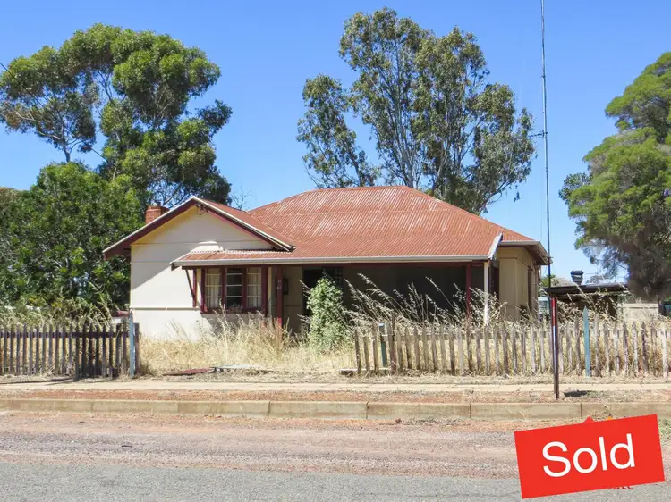 65 Richardson Street, Brookton WA 6306