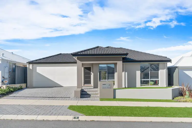 4 Opal Way, Treeby WA 6164