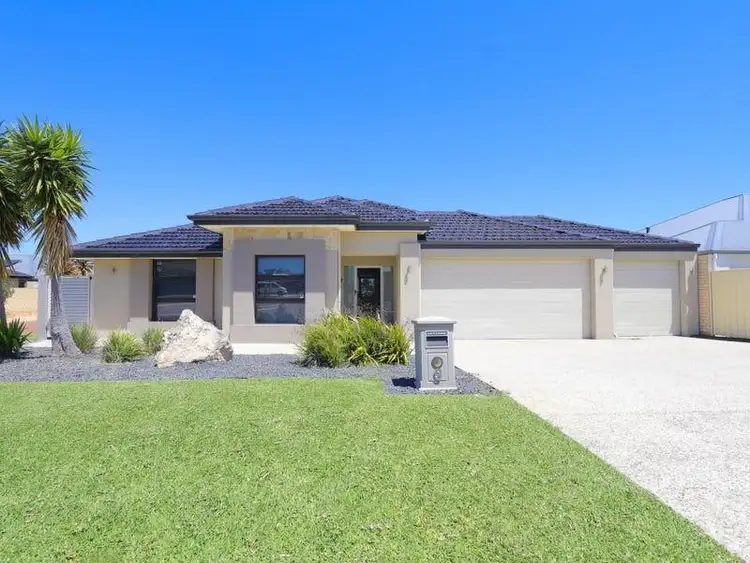 9 Yindi Way, Lake Coogee WA 6166