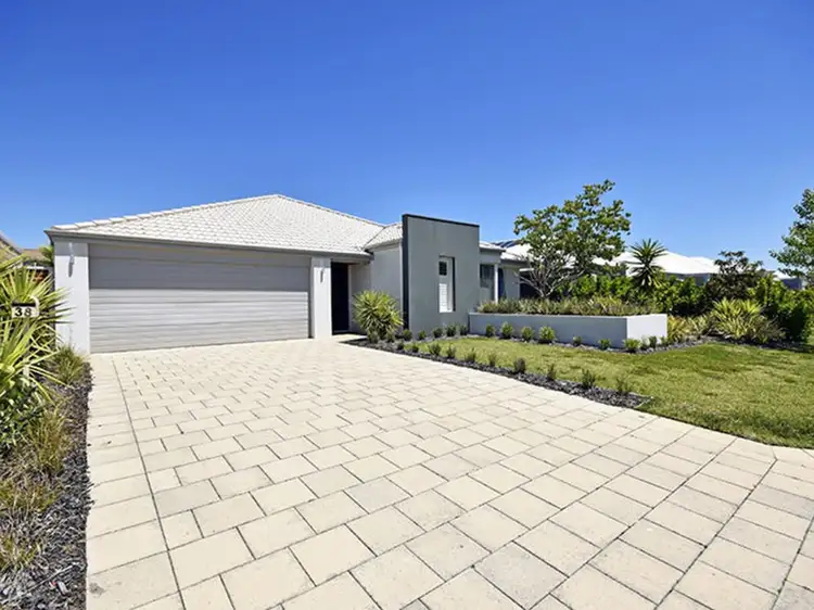 38 St Leonards Boulevard, Dayton WA 6055