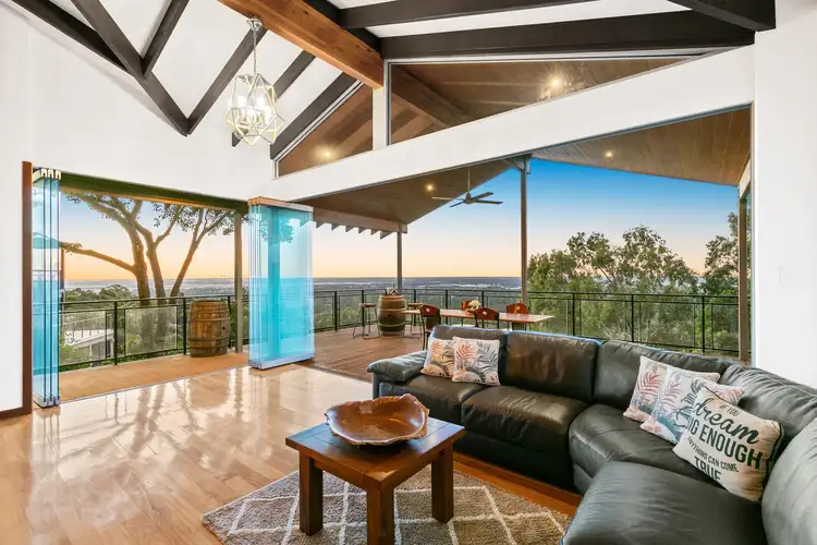 29 Kalamatta Way, Gooseberry Hill WA 6076