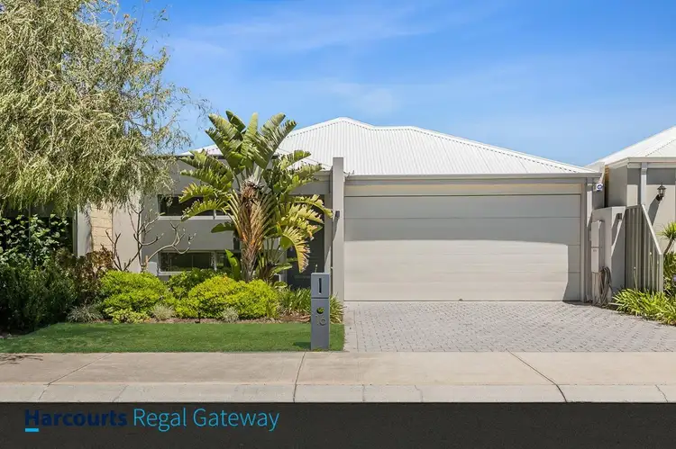 16 Mimosa Circuit, Wandi WA 6167