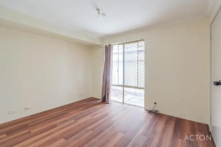 Sixth view of Homely unit listing, 4/8 Gibson Street, Mandurah WA 6210