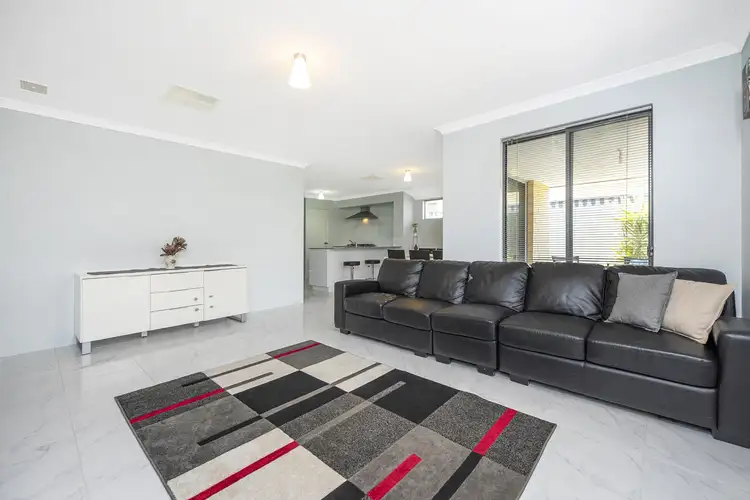 29 Alverda Parade, Aveley WA 6069