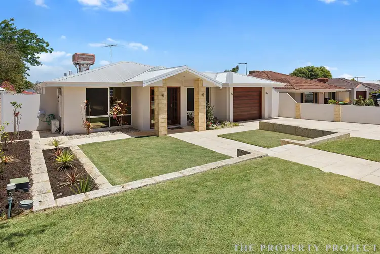 26 Richenda  Court, Marangaroo WA 6064