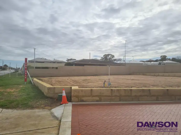 630 Rockingham Road, Lake Coogee WA 6166