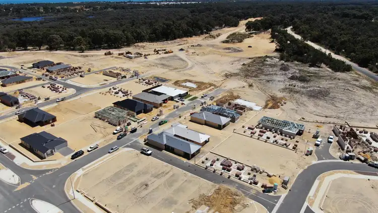 Lot 16 The Gardens, Lakelands WA 6180