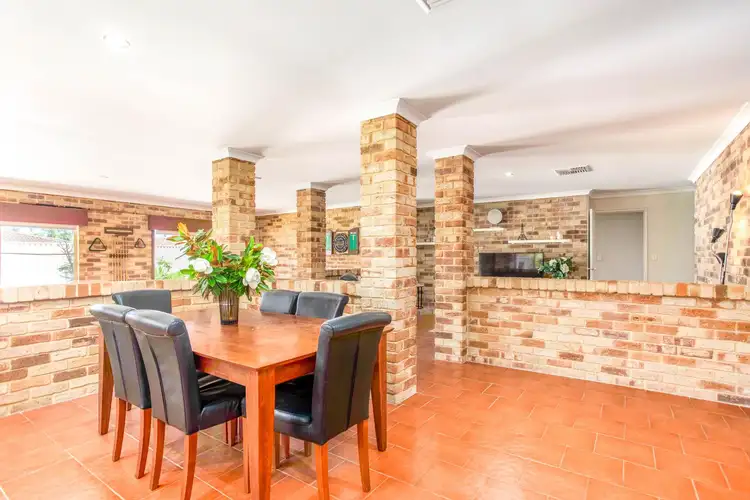 Seventh view of Homely house listing, 10 Juniper Court, Thornlie WA 6108