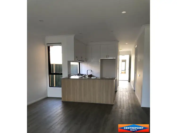 Fifth view of Homely house listing, 8/7 Spring Avenue, Midland, Midland WA 6056