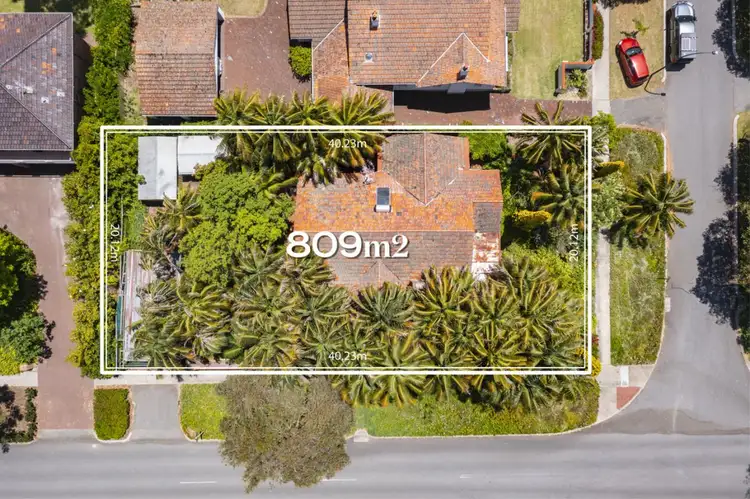 137 Melvista Avenue, Nedlands WA 6009