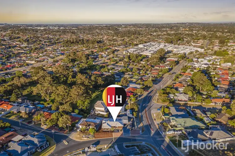 Sixth view of Homely house listing, 2 Dromana Place, Craigie WA 6025