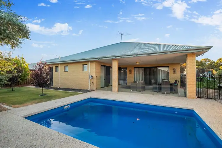 26 Roxburghe Drive, The Vines WA 6069