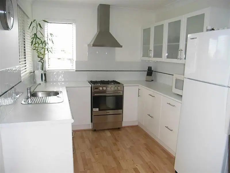 Main view of Homely villa listing, 5/194 Preston Point Road, Bicton WA 6157