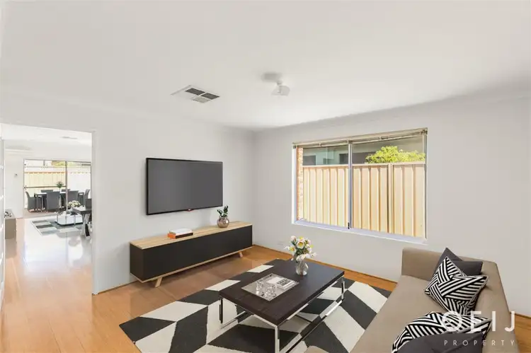 Fourth view of Homely house listing, 8 Cranbrook Pass, Canning Vale WA 6155