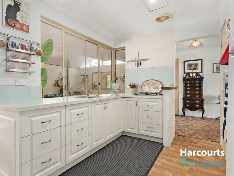 Seventh view of Homely house listing, 4 Acapulco Road, Safety Bay WA 6169