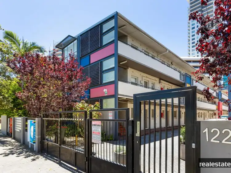 1/124 Terrace Road, Perth WA 6000