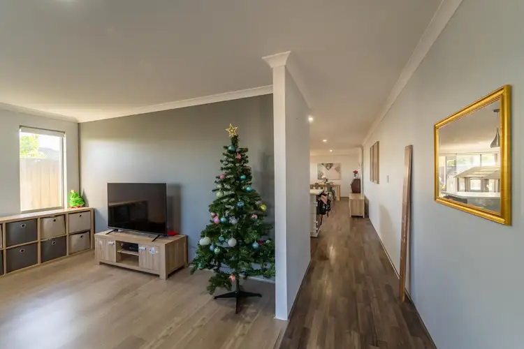 Main view of Homely house listing, 58 Cochrane Loop, Aveley WA 6069
