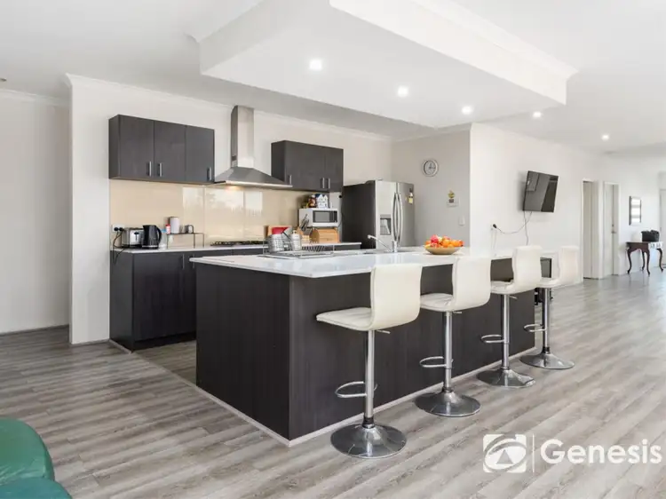 Fourth view of Homely house listing, 6 Basil Loop, Treeby WA 6164