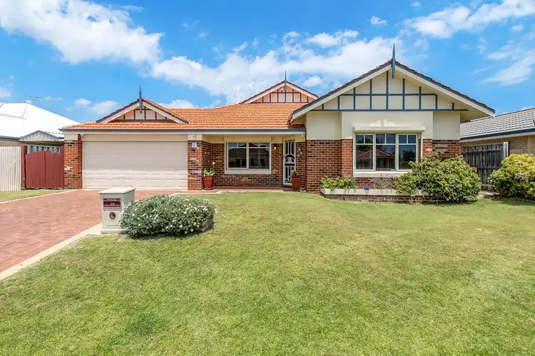 50 Boyle Avenue, Rockingham WA 6168