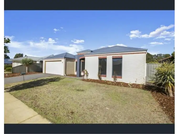 Second view of Homely house listing, 5 Curlewis Drive, Baldivis WA 6171