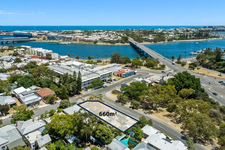 10 Sewell Street, East Fremantle WA 6158