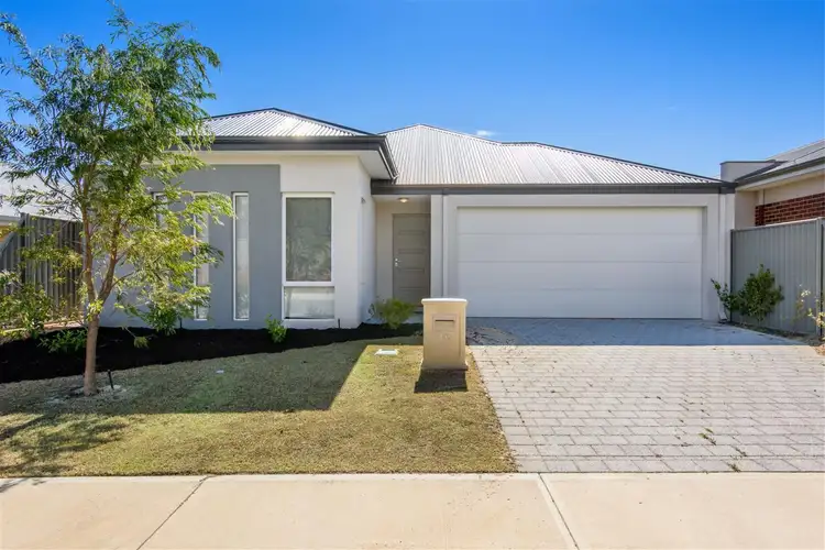 16 Goldfields Loop, Wandi WA 6167