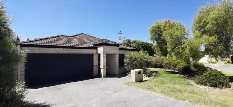2A Newhaven Way, Nollamara WA 6061