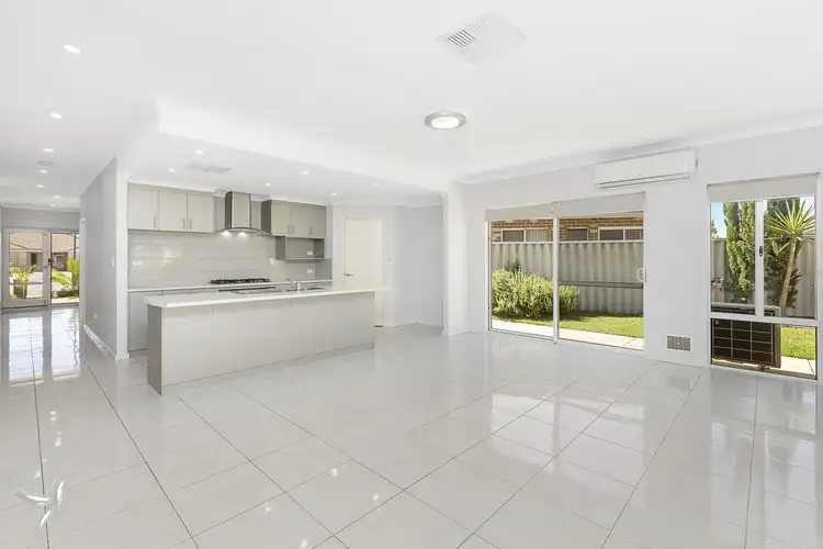 Fifth view of Homely house listing, 20 Crouch Place, Canning Vale WA 6155